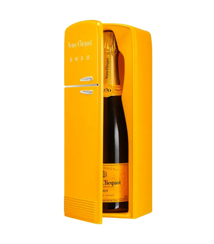 Veuve Clicquot Champagne Clicquot Fridge Smeg Cooler Limited Edition Rare
