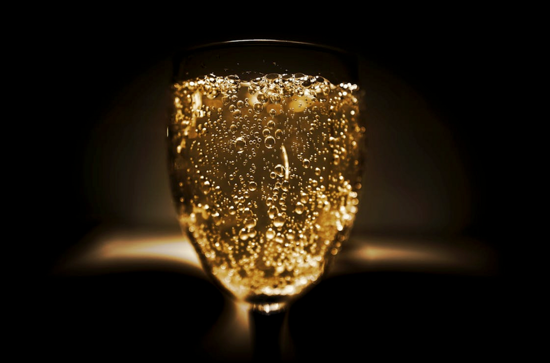 Best Sparkling Wines to Sip in 2025: Top Brands to Know