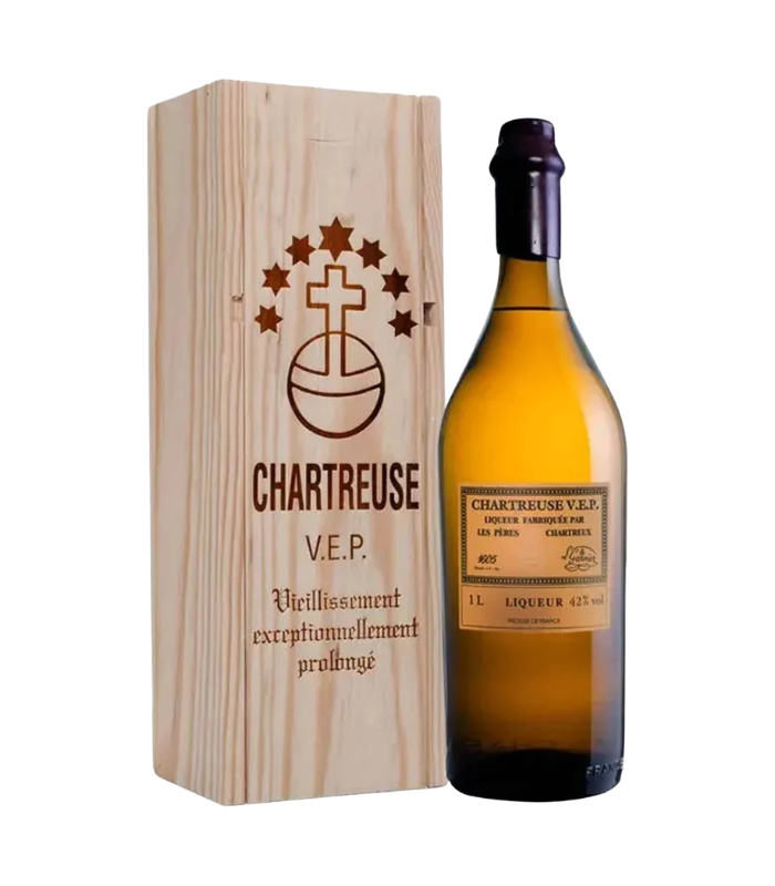 Chartreuse V.E.P. Yellow Liqueur 1L