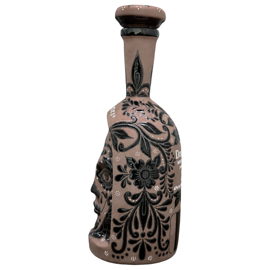 SIDE OF BOTTLE OF Dos Artes Dia De Los Muertos Calavera Tequila Extra Anejo Reserva Especial 36 Limited Edition 2026