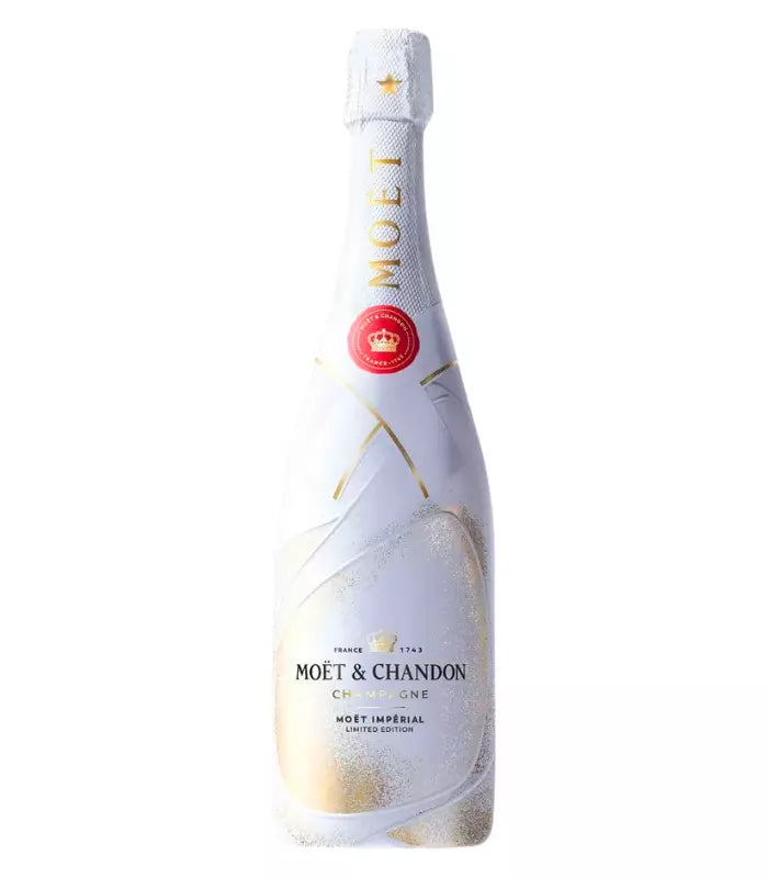 Möet & Chandon End of Year Golden Sleeve Imperial Brut Champagne Limited Edition